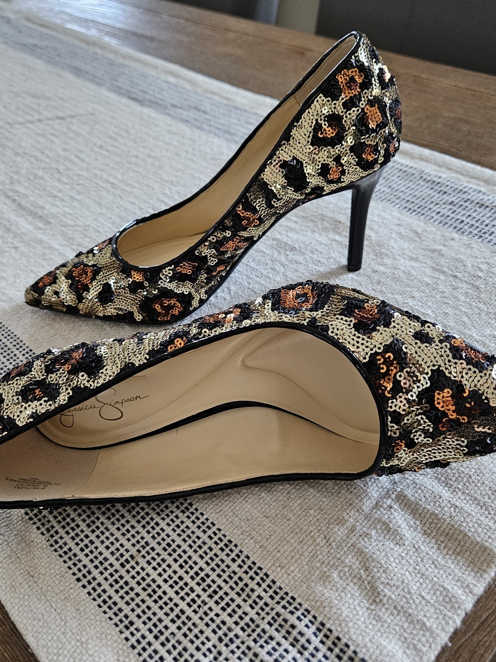 Jessica Simpson Black Gold Copper Sequin Pointed-toe Pumps - Picture 10 of 14